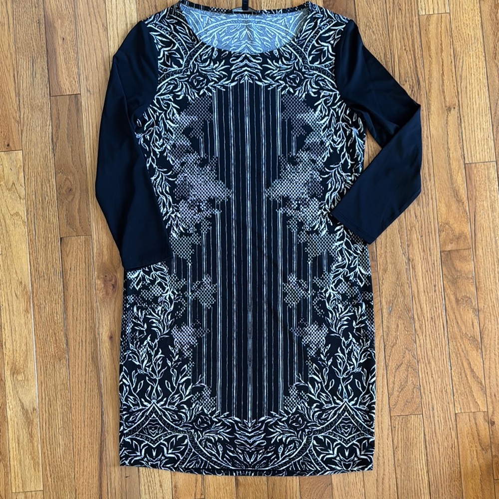 Elegant BCBG Black and White Patterned Dress sz XS